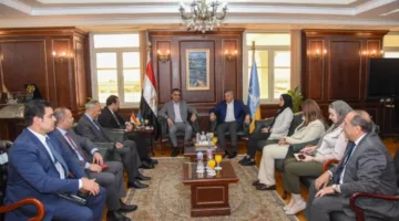 محافظ الإسكندرية يلتقي وزير التموين والمدير التنفيذي لجهاز “مستقبل مصر” في مبنى المحافظة الرئيسية