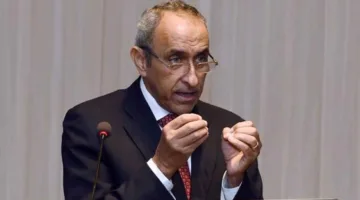 وزير الزراعة السابق: الزراعة الرقمية وإدارة المياه هما المفتاح لإنقاذ الاقتصاد المصري من الزيادة السكانية والتغيرات المناخية.