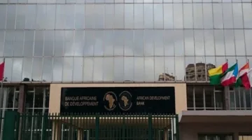 بـ100 دولار فقط.. شاب إيفواري يحوّل بطاطس القلي إلى مشروع عالمي ناجح بفضل مساعدة البنك الإفريقي للتنمية