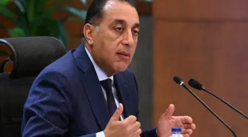 رئيس الوزراء: الحكومة المصرية تمنح أولوية كبيرة لتأييد مرشحها لليونسكو “الدكتور خالد العناني”