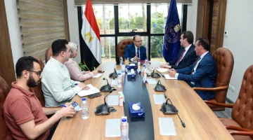 رئيس هيئة الدواء يناقش مع وفد سانوفي سُبل تعزيز التعاون وتطوير صناعة الأدوية في مصر
