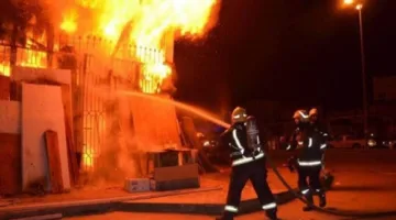 إخماد حريق في مصنع إسفنج بالشرقية