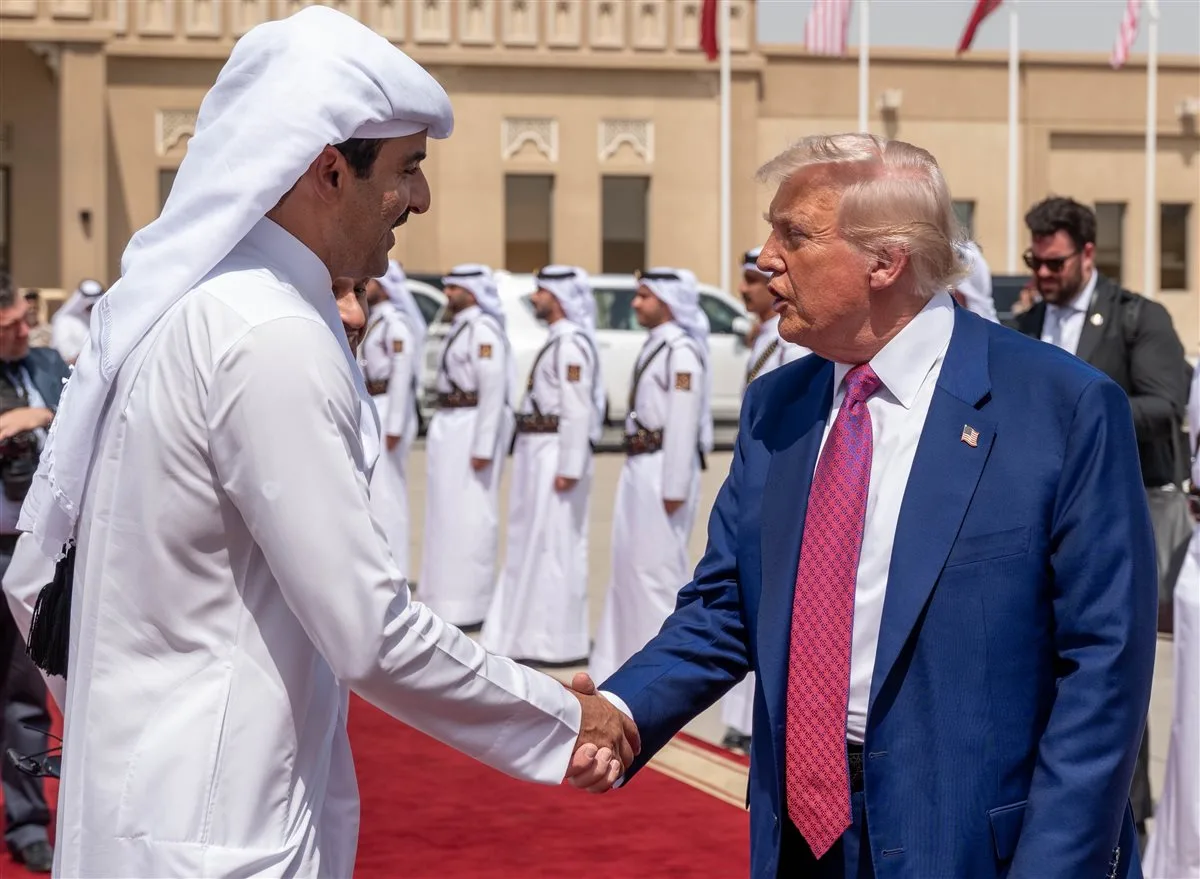 «2.2435 تريليون دولار».. عائدات زيارة دونالد ترامب إلى الخليج «2.2435 تريليون دولار».. عائدات زيارة دونالد ترامب إلى الخليج