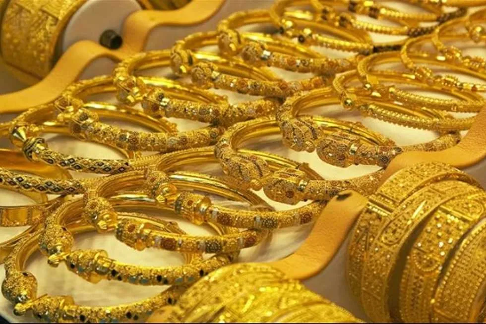 رئيس قسم الذهب: تأثير خفض الفائدة في مصر على أسعار الذهب سيكون محدوداً رئيس قسم الذهب: تأثير خفض الفائدة في مصر على أسعار الذهب سيكون محدوداً