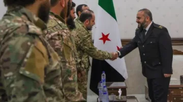 وزير الدفاع السوري: فترة الدمج ضمن الجيش لا تشمل الجماعات المسلحة في شمال شرق البلاد.. وإعادة تنظيم 130 وحدة عسكرية.