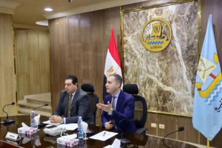 تنفيذ نموذج التحسين المؤسسي في المديريات الخدمية بكفر الشيخ بالتعاون مع وزارة الاتصالات تنفيذ نموذج التحسين المؤسسي في المديريات الخدمية بكفر الشيخ بالتعاون مع وزارة الاتصالات
