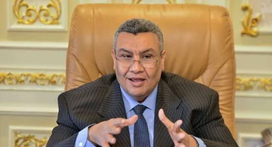 4 جنيهات شهرياً: بند المكافآت لغير موظفي وزارة التضامن يثير تساؤلات في خطة المجلس النيابي 4 جنيهات شهرياً: بند المكافآت لغير موظفي وزارة التضامن يثير تساؤلات في خطة المجلس النيابي