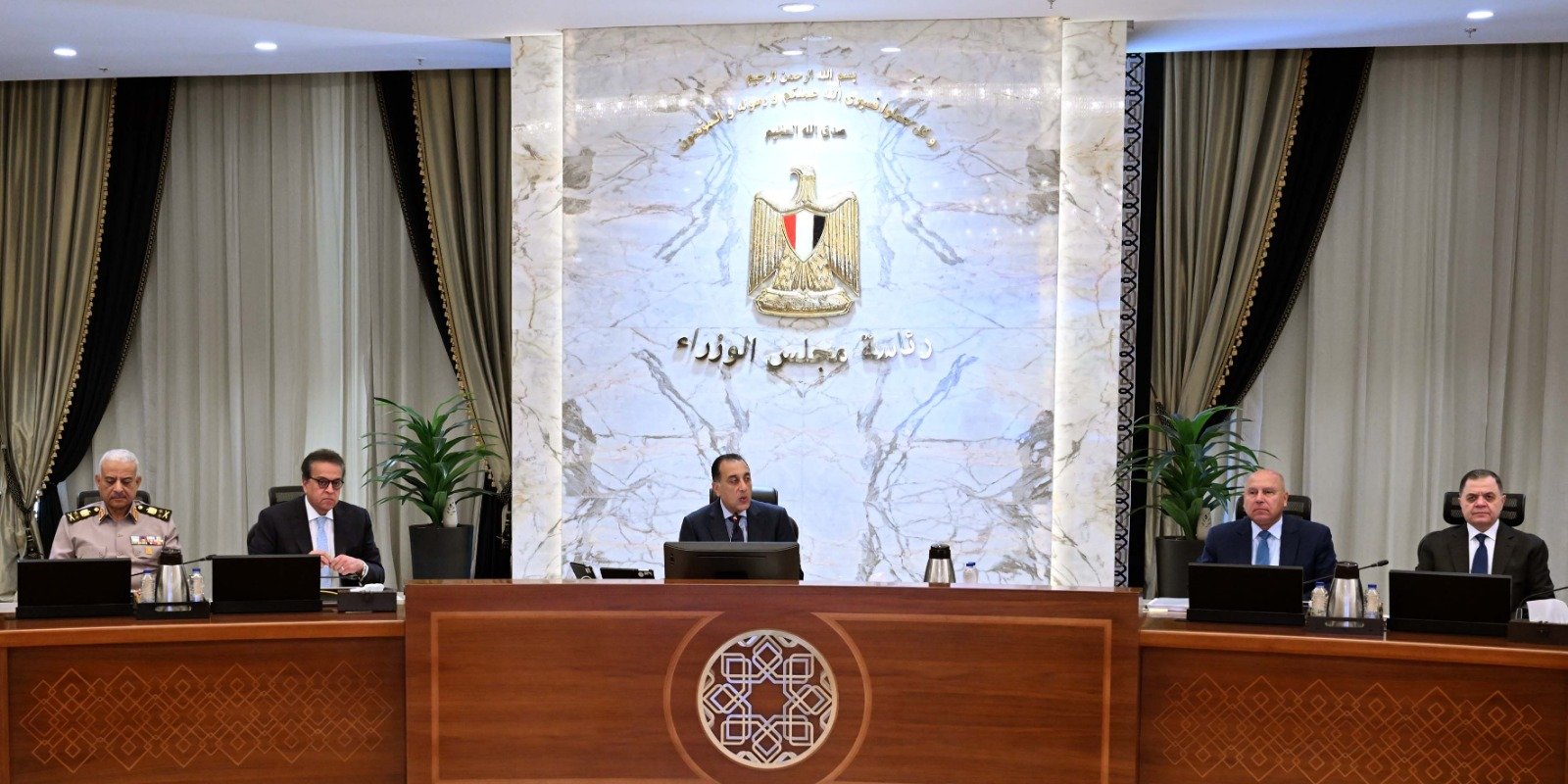 اجتماع الحكومة (2)
