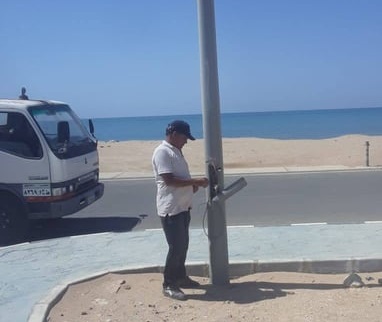 صيانة أعمدة الإنارة والبلدورات والمطبات الصناعية بمدينة أبوزنيمة صيانة أعمدة الإنارة والبلدورات والمطبات الصناعية بمدينة أبوزنيمة