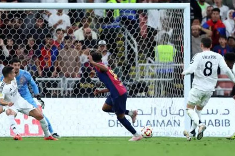 3 من مدريد و4 من برشلونة: تنافس 9 مرشحين على لقب أفضل لاعب في الدوري الإسباني 3 من مدريد و4 من برشلونة: تنافس 9 مرشحين على لقب أفضل لاعب في الدوري الإسباني