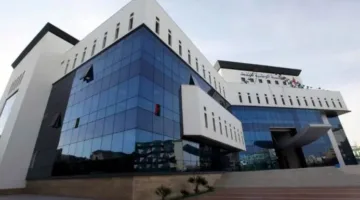 مسلحون يهاجمون منشأة نفطية والبرلمان يستمع لمرشحي الحكومة.. ما جديد الأوضاع في ليبيا؟