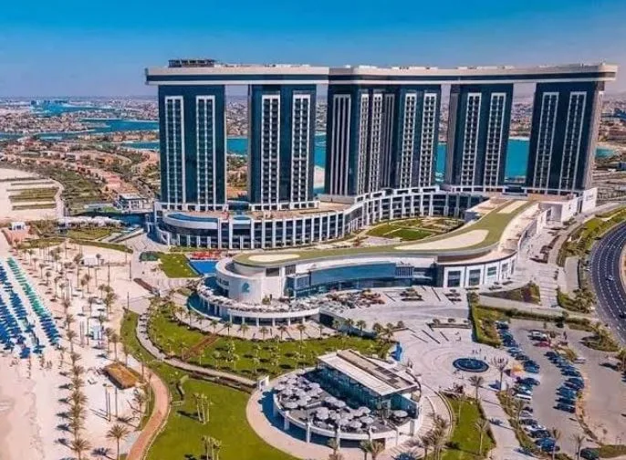 العلمين الجديدة: أهم ملامح المدينة بعد فوزها بلقب عاصمة المصايف العربية لعام 2025 العلمين الجديدة: أهم ملامح المدينة بعد فوزها بلقب عاصمة المصايف العربية لعام 2025