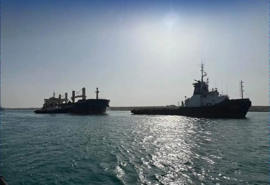 قناة السويس: انخفاض عائدات أبريل واستمرار قلق الشركات رغم توقف هجمات الحوثيين على السفن قناة السويس: انخفاض عائدات أبريل واستمرار قلق الشركات رغم توقف هجمات الحوثيين على السفن