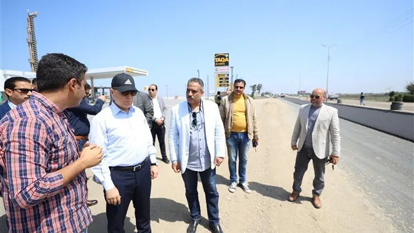 محافظ كفرالشيخ يتفقد أعمال الرصف برافد الطريق الدولي بنطاق الرياض