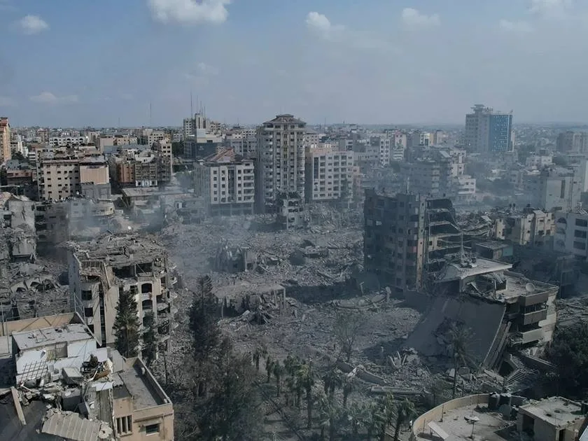 15 شهيدًا ومصابين جراء تجدد قصف الاحتلال على مناطق مختلفة في قطاع غزة 15 شهيدًا ومصابين جراء تجدد قصف الاحتلال على مناطق مختلفة في قطاع غزة