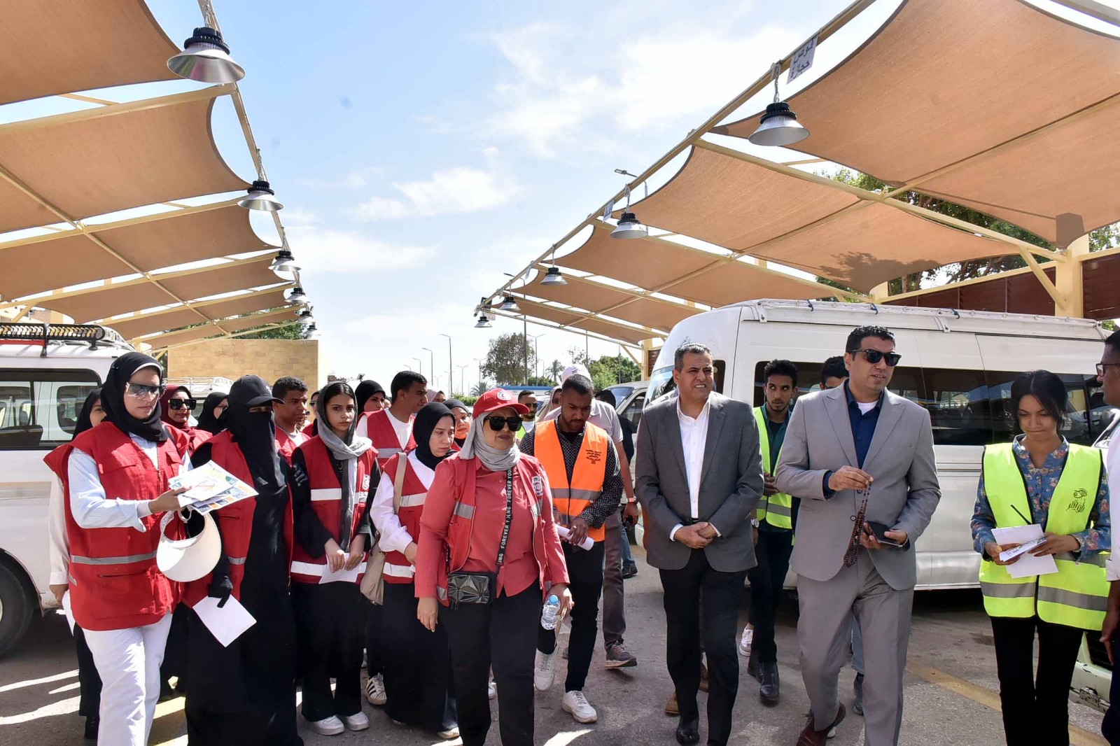 نائب محافظ الأقصر يشارك بحملة خطوات ضد الإدمان لمبادرة ظواهر