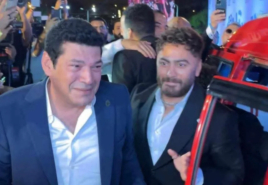 توافد تامر حسني ونجوم فيلم “ريستارت” إلى العرض الخاص لسيارة سوزوكي توافد تامر حسني ونجوم فيلم “ريستارت” إلى العرض الخاص لسيارة سوزوكي
