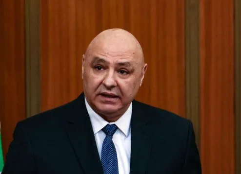 الرئيس اللبناني يستقبل أوراق اعتماد خمسة سفراء جدد الرئيس اللبناني يستقبل أوراق اعتماد خمسة سفراء جدد