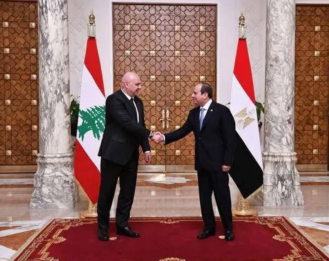 مستشار رئيس لبنان: زيارة جوزيف عون إلى القاهرة تعكس تقديرنا لدعم مصر المستمر لبلادنا مستشار رئيس لبنان: زيارة جوزيف عون إلى القاهرة تعكس تقديرنا لدعم مصر المستمر لبلادنا