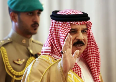 ملك البحرين يغادر إلى السعودية للمشاركة في القمة الخليجية الأمريكية