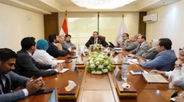 رئيس الهيئة الصحية يناقش مع سانوفي التعاون في مجال تشخيص وعلاج الأمراض الجينية والمناعية
