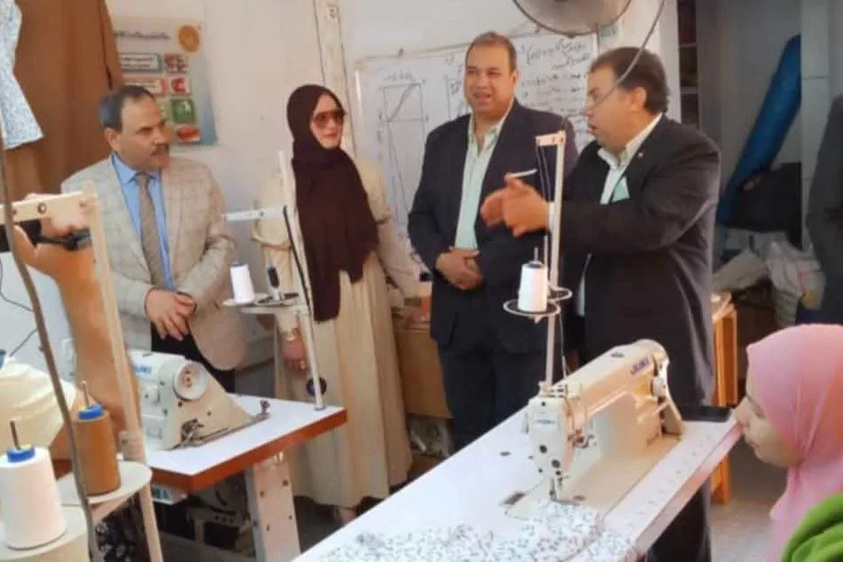 افتتاح دورة خياطة وتصميم الأزياء في الورشة المتنقلة بالمنوفية لتدريب المتدربات وفتح آفاق عمل جديدة