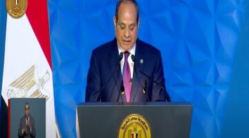 السيسي: قانون العمل الجديد يمثل نقلة نوعية في مسيرة الحقوق العمالية