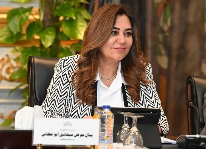 وزيرة التنمية المحلية تراقب مع محافظ الإسكندرية خطوات التعامل مع آثار الظروف الجوية السيئة وزيرة التنمية المحلية تراقب مع محافظ الإسكندرية خطوات التعامل مع آثار الظروف الجوية السيئة
