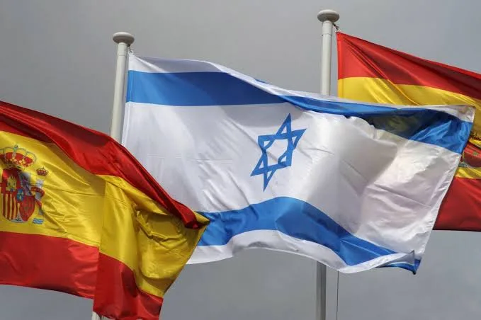 إسبانيا تطالب الدول الأوروبية بتعليق اتفاق الشراكة مع إسرائيل إسبانيا تطالب الدول الأوروبية بتعليق اتفاق الشراكة مع إسرائيل