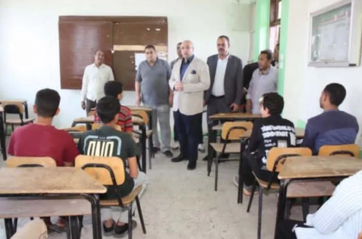 محافظ بني سويف يوجه بتحقيق مع إدارة مدرسة دشطوط للتعليم الإعدادي والثانوي للبنين.