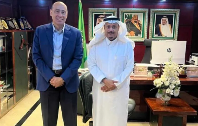 رئيس جامعة المنيا يبحث سبل التعاون مع الملحق الثقافي السعودي تليفونيًا