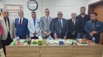 نائب رئيس النيابة الإدارية يحصل على زمالة من كلية الدفاع الوطني برسالة تتناول دور المجتمع المدني في تعزيز الأمن القومي.