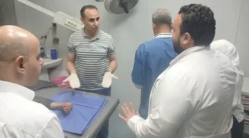 إقالة مدير الاستقبال ورئيس قسم مكافحة العدوى في مستشفى أبو حماد المركزي من وظيفتيهما.