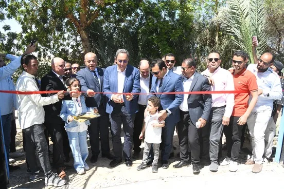 محافظ قنا يفتتح محطة مياه شرب الجبيل المدمجة لخدمة 60 ألف نسمة