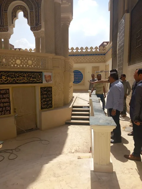 محافظ الدقهلية يزور مشروع تحسين ضريح الإمام الشعراوي في دقادوس محافظ الدقهلية يزور مشروع تحسين ضريح الإمام الشعراوي في دقادوس