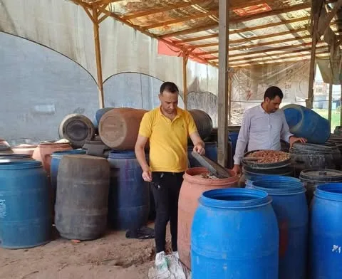 ضبط 90 ألف لتر من السولار و10 أطنان من المخللات في محافظة البحيرة ضبط 90 ألف لتر من السولار و10 أطنان من المخللات في محافظة البحيرة