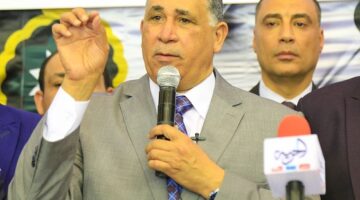 نقيب المحامين يترأس جلسة حلف اليمين القانونية.. ويؤكد: زيادة أي رسوم في المحاكم بقانون وليس عن طريق الأهواء