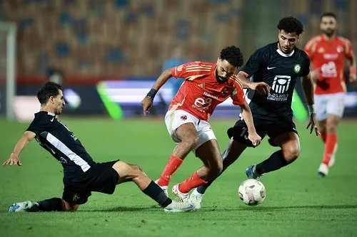 الشحات: الأهلي يمتلك قاعدة جماهيرية كبيرة.. ودعم المشجعين سيرافقنا في كأس العالم الشحات: الأهلي يمتلك قاعدة جماهيرية كبيرة.. ودعم المشجعين سيرافقنا في كأس العالم