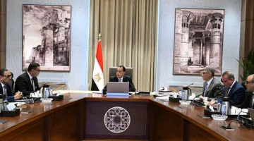 رئيس الوزراء يراقب تنفيذ مشروع تطوير أرض مطار إمبابة ومنطقة عزيز عزت.