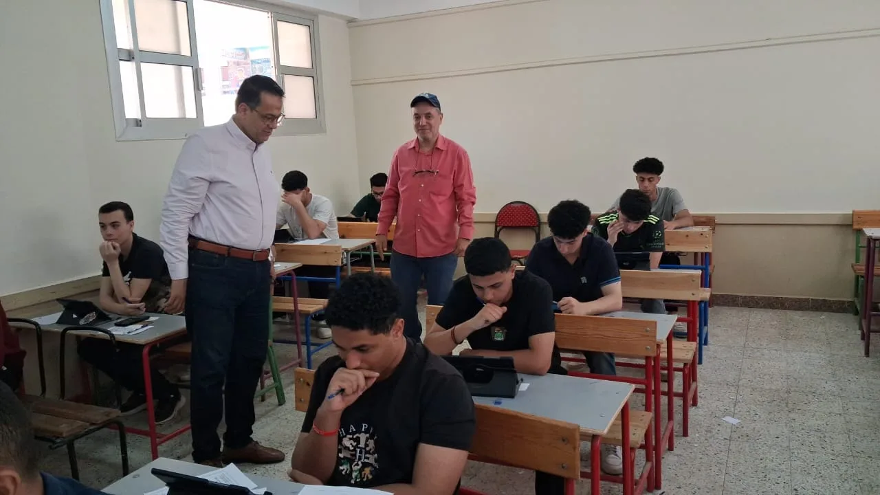 وكيل التعليم في الغربية يقوم بزيارة مجموعة من مدارس المحلة خلال اليوم الثاني من امتحانات النقل وكيل التعليم في الغربية يقوم بزيارة مجموعة من مدارس المحلة خلال اليوم الثاني من امتحانات النقل