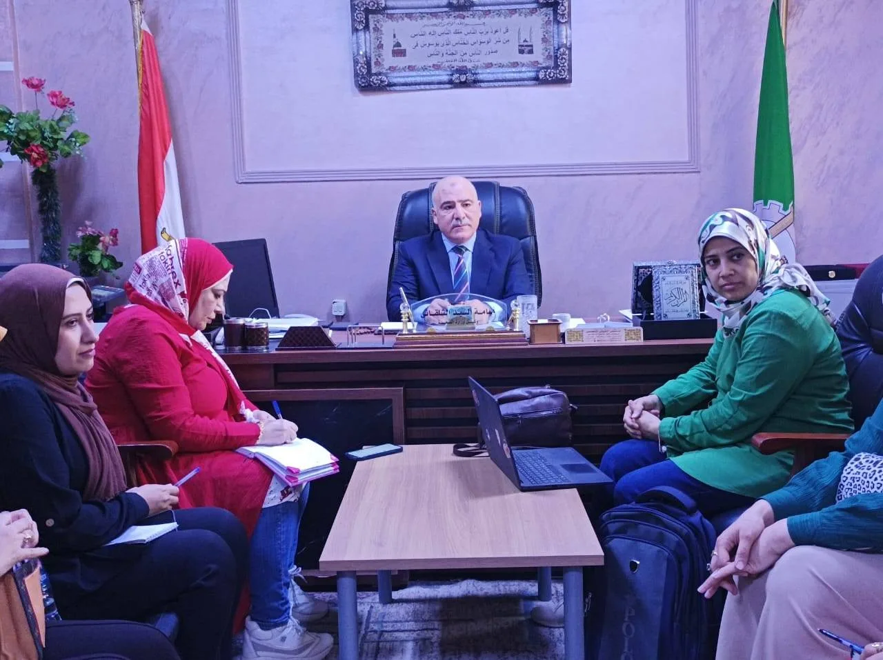 وكيل وزارة الصحة في القليوبية يُشدد على زيادة الرقابة على المنشآت الخاصة خلال عطلة عيد الأضحى. وكيل وزارة الصحة في القليوبية يُشدد على زيادة الرقابة على المنشآت الخاصة خلال عطلة عيد الأضحى.