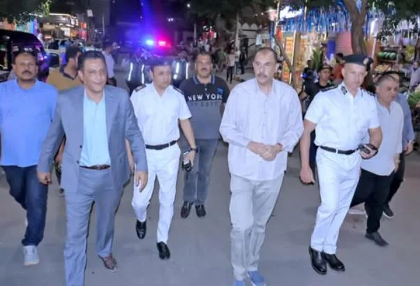 محافظ سوهاج يُتابع أعمال التخطيط المروري بمدينة سوهاج.. ويوجه بمحاسبة المتعدين على حرم الطريق