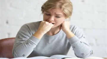 5 دقائق فقط لتهدئة أعصابك: اكتشفي تقنيات التنفس التي تساعدك في التخلص من القلق.