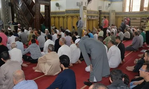 5 سنن مفقودة في صلاة الجمعة 5 سنن مفقودة في صلاة الجمعة