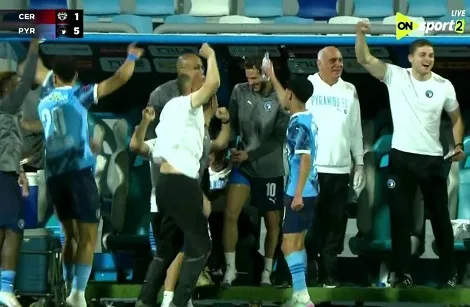 بيراميدز ينظم احتفالًا بمناسبة فوز الأهلي بالدوري بيراميدز ينظم احتفالًا بمناسبة فوز الأهلي بالدوري
