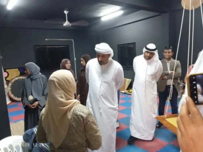 وفد من الإمارات يتوجه إلى مركز شباب الديمقراط في الأقصر لتعزيز الدعم للأطفال ذوي الاحتياجات الخاصة.