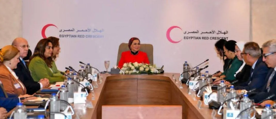 نجاح السيسي: أفتخر بدوري الشرفي في الهلال الأحمر ونسعى لتقديم الخدمة لأكبر عدد ممكن من المستفيدين