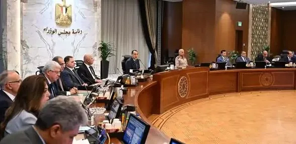 الحكومة تصادق على خطة لإنشاء نظام تمويل لدراسة وتنفيذ المشاريع في دول حوض النيل. الحكومة تصادق على خطة لإنشاء نظام تمويل لدراسة وتنفيذ المشاريع في دول حوض النيل.