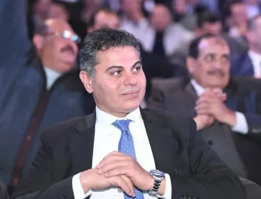 رئيس في حزب مستقبل وطن: مدينة مستقبل مصر تمثل خطوة متقدمة نحو تحقيق الاكتفاء الغذائي. رئيس في حزب مستقبل وطن: مدينة مستقبل مصر تمثل خطوة متقدمة نحو تحقيق الاكتفاء الغذائي.