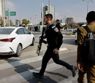 الشاباك الإسرائيلي يُعلن عن اعتقال مراهق يُشتبه في تعاونه مع إيران الشاباك الإسرائيلي يُعلن عن اعتقال مراهق يُشتبه في تعاونه مع إيران